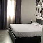 Coastal Comfort Modern 2br In Marsascala Apartament