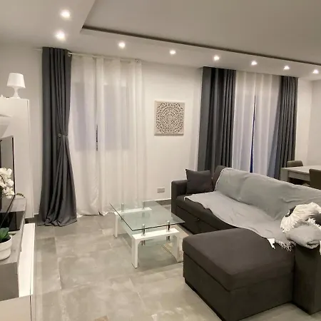 Coastal Comfort Modern 2br In Marsascala