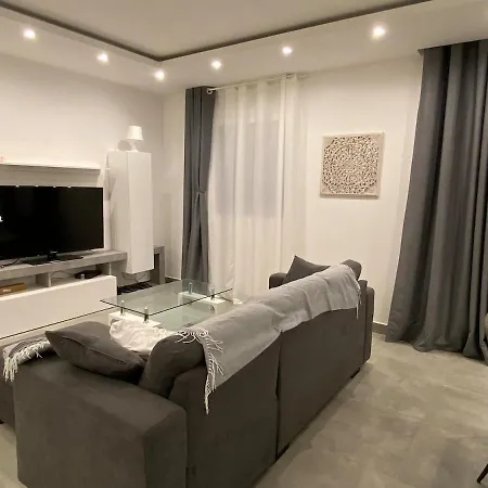 Coastal Comfort Modern 2br In Marsascala דירה מרססקלה