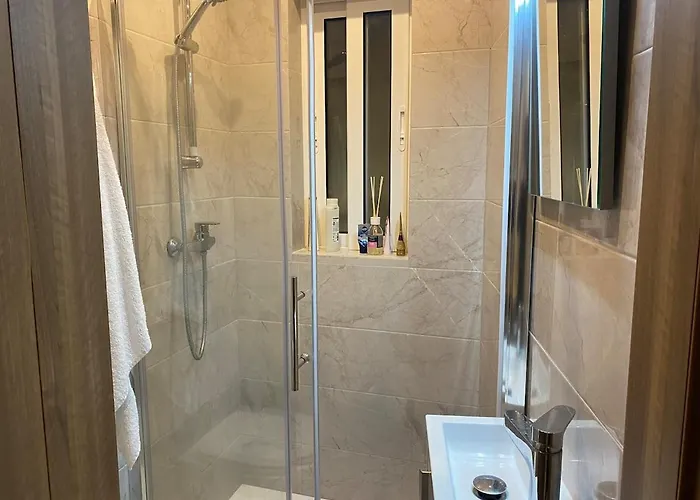 Coastal Comfort Modern 2br In Marsascala Διαμέρισμα *