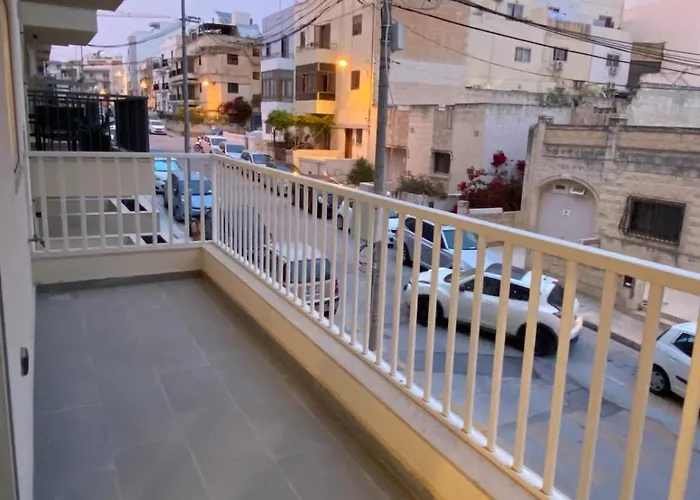 Coastal Comfort Modern 2br In Marsascala Διαμέρισμα Marsaskala