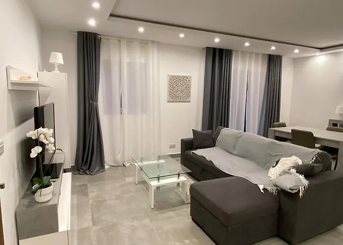 Coastal Comfort Modern 2br In Marsascala